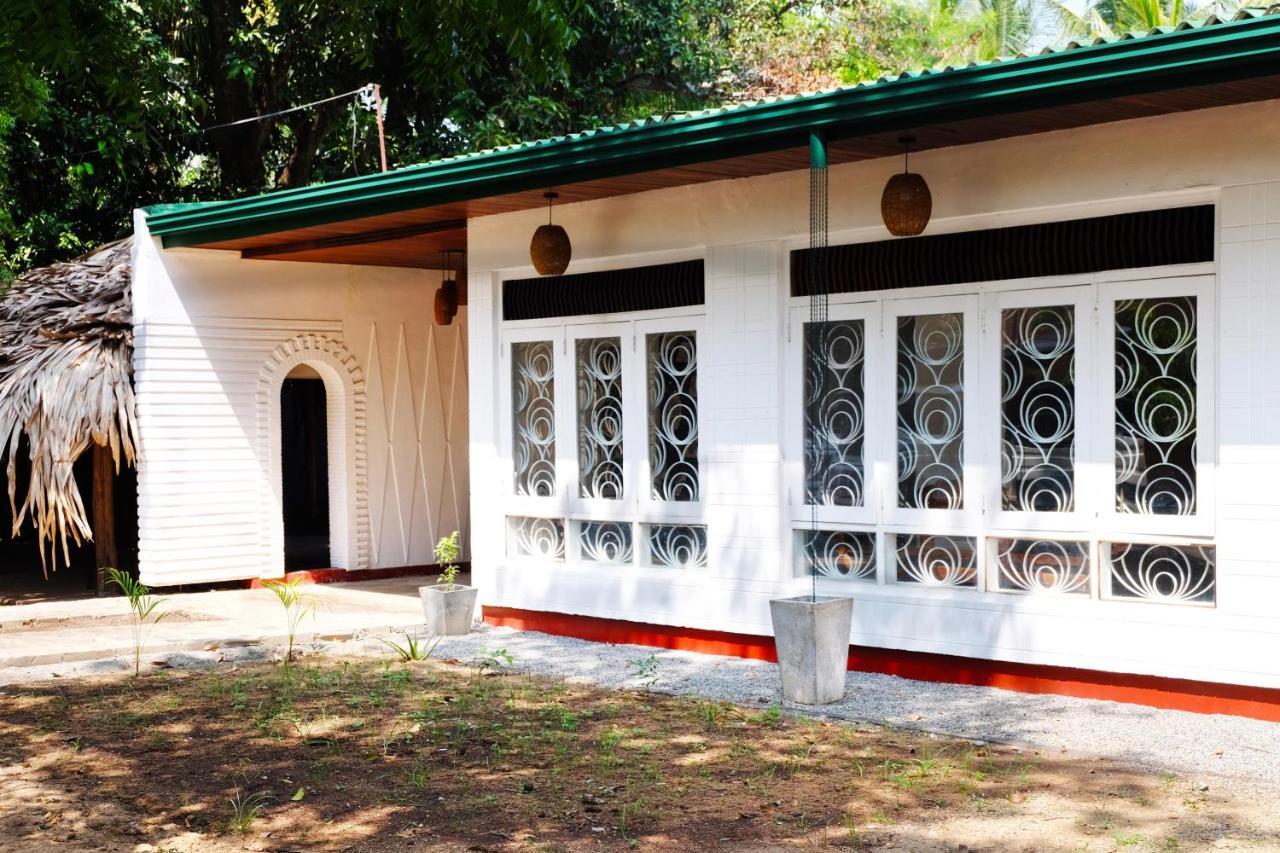 Best Hostel Yala Tissamaharama Ngoại thất bức ảnh