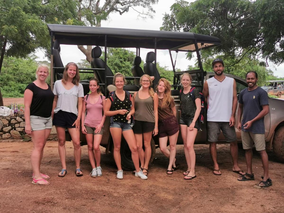 Best Hostel Yala Tissamaharama Ngoại thất bức ảnh